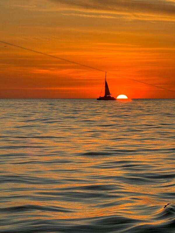 Sunset Cruise - Image 7
